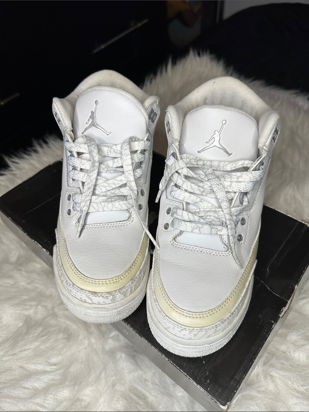 Jordan 3 Kids White & Cream Sneakers